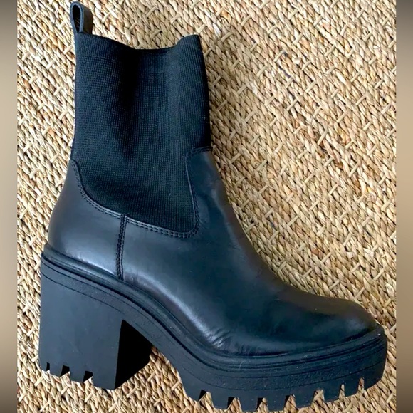 Design Lab Chunky Platform Boots - Picture 1 of 4